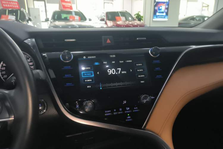 Used Toyota Camry 2019 Revised Version 2.5G Luxury Edition Audio And AC Panel