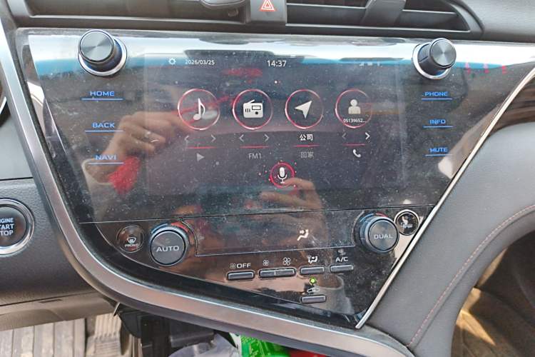 Used Toyota Camry 2019 2.0G Luxury Edition China VI Standard Audio And AC Panel