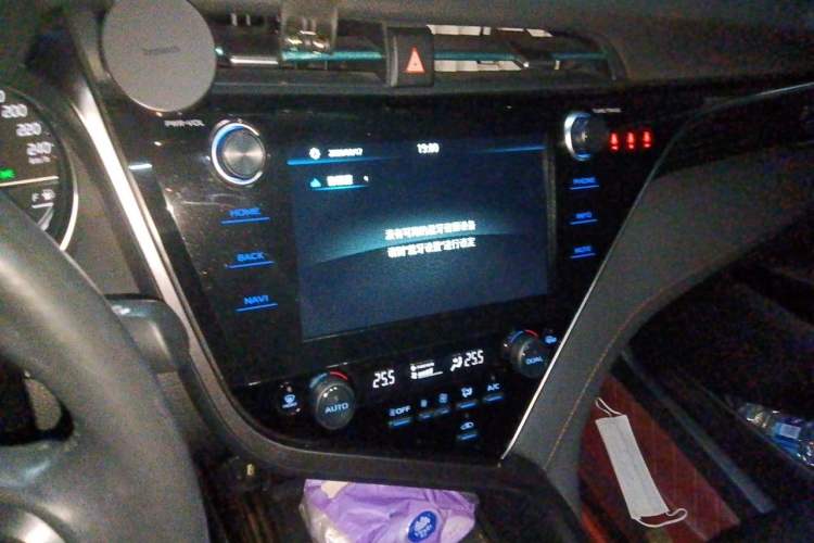 Used Toyota Camry 2019 Revised Version 2.0G Luxury Edition Audio And AC Panel