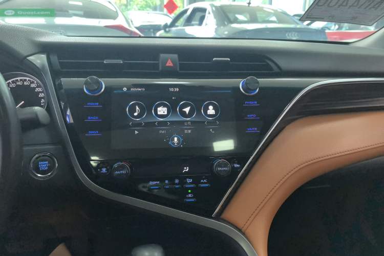 Used Toyota Camry 2019 Revised Version 2.0G Luxury Edition Audio And AC Panel