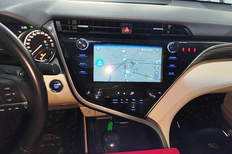 Used Toyota Camry 2019 2.5G Luxury Edition China VI Standard Audio And AC Panel