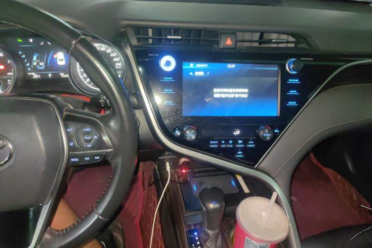 Used Toyota Camry 2019 2.0G Luxury Edition China VI Standard Audio And AC Panel
