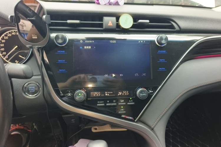 Used Toyota Camry 2019 2.5G Luxury Edition China VI Standard Audio And AC Panel