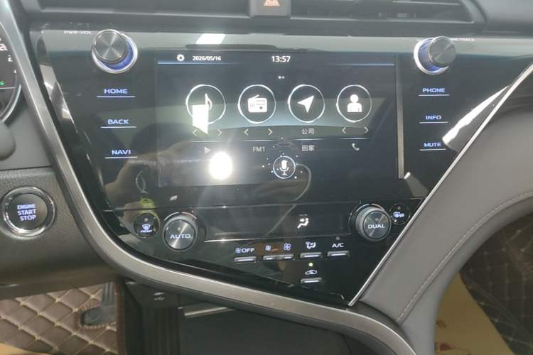 Used Toyota Camry 2019 Revised Version 2.0G Luxury Edition Audio And AC Panel