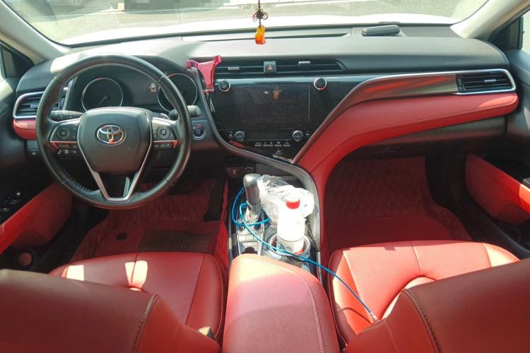 Used Toyota Camry 2019 2.5S FENGSHANG Version China V Standard Center Console