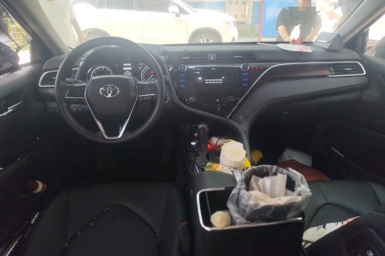 Used Toyota Camry 2019 Revised Version 2.5G Luxury Edition Center Console
