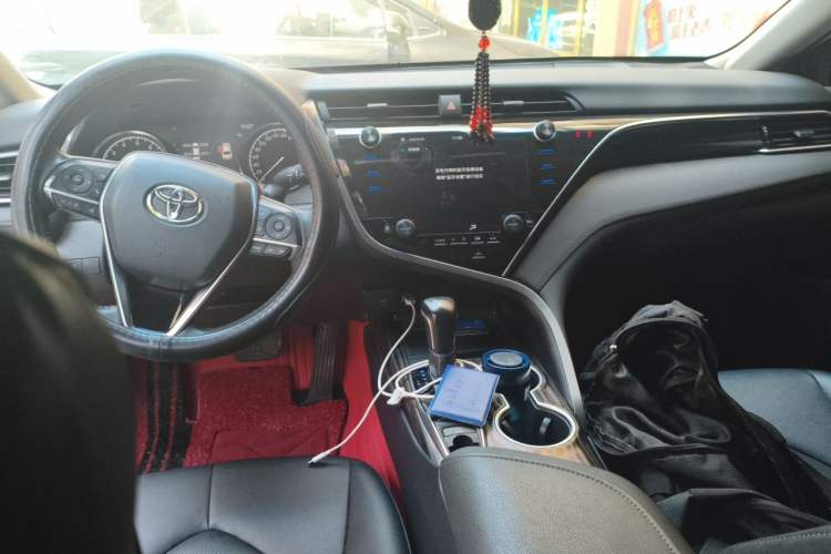 Used Toyota Camry 2019 2.5G Luxury Edition China V Standard Center Console