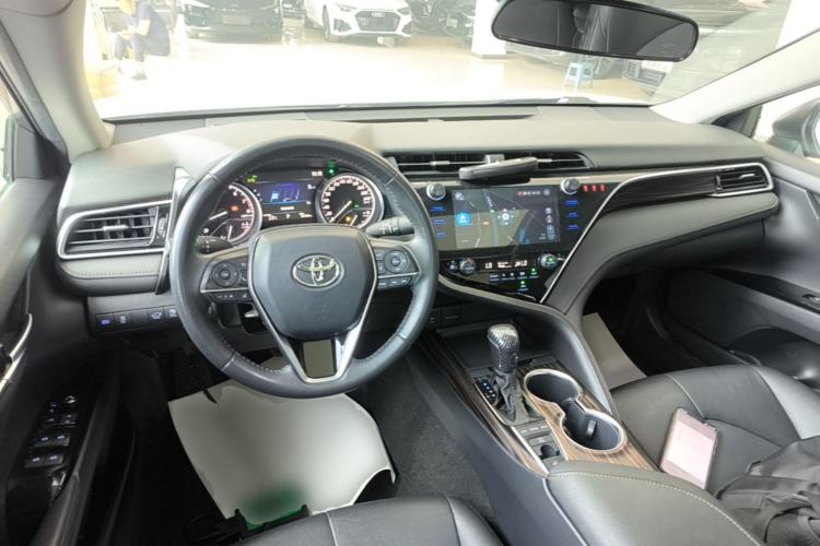 Used Toyota Camry 2019 Revised Version 2.5G Luxury Edition Center Console