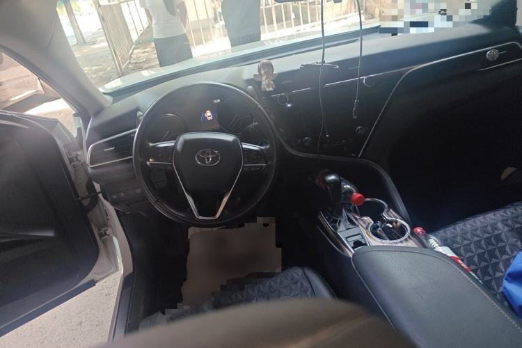 Used Toyota Camry 2019 2.0G Luxury Edition China V Standard Center Console