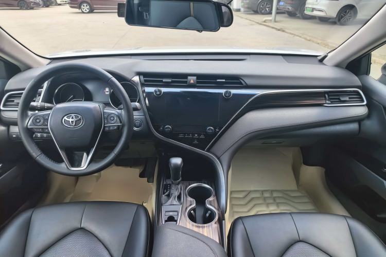 Used Toyota Camry 2019 2.0G Luxury Edition China V Standard Center Console