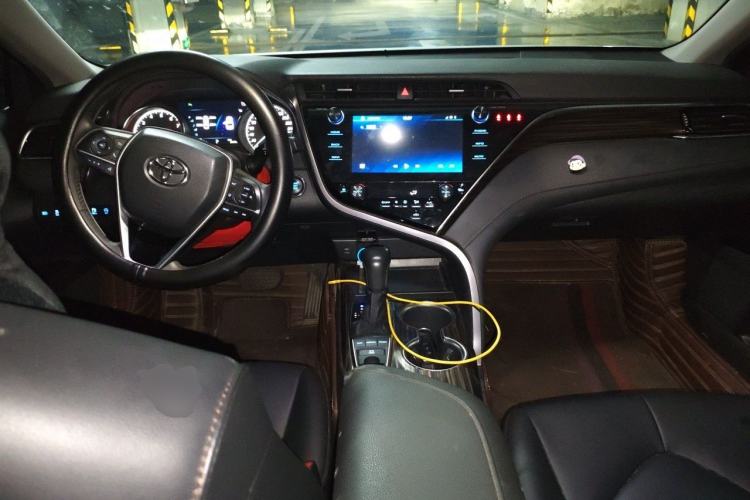 Used Toyota Camry 2019 Revised Version 2.5G Luxury Edition Center Console