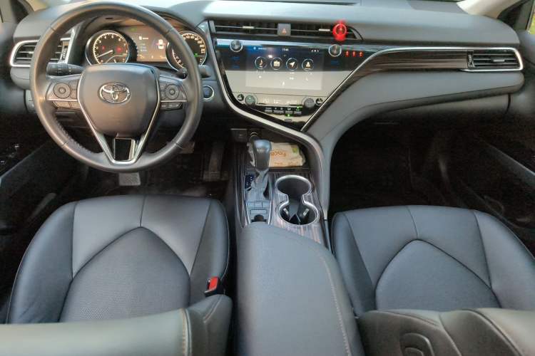 Used Toyota Camry 2019 Revised Version 2.5G Luxury Edition Center Console