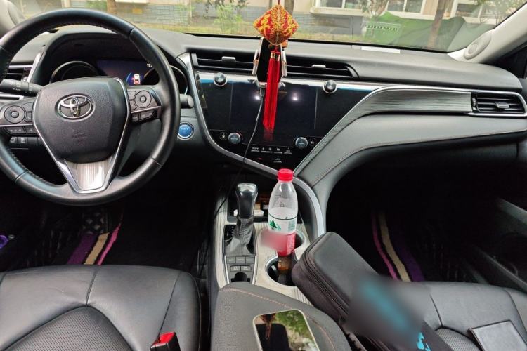 Used Toyota Camry 2019 Revised Version Dual-Engine 2.5 HG Luxury Edition Center Console
