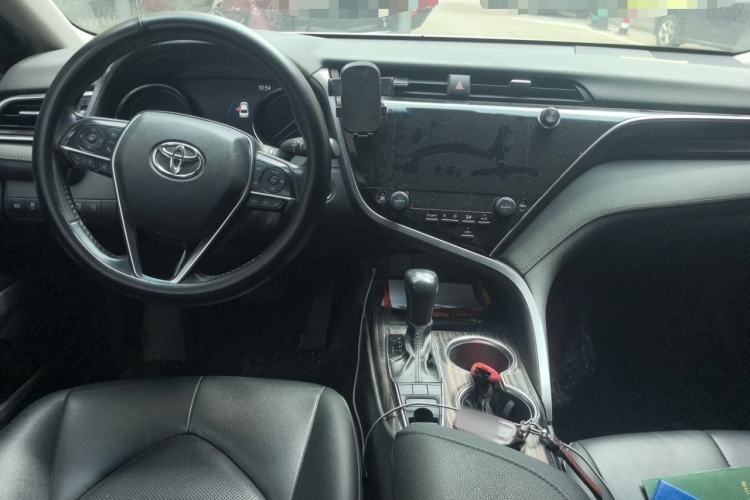 Used Toyota Camry 2019 2.5G Luxury Edition China V Standard Center Console