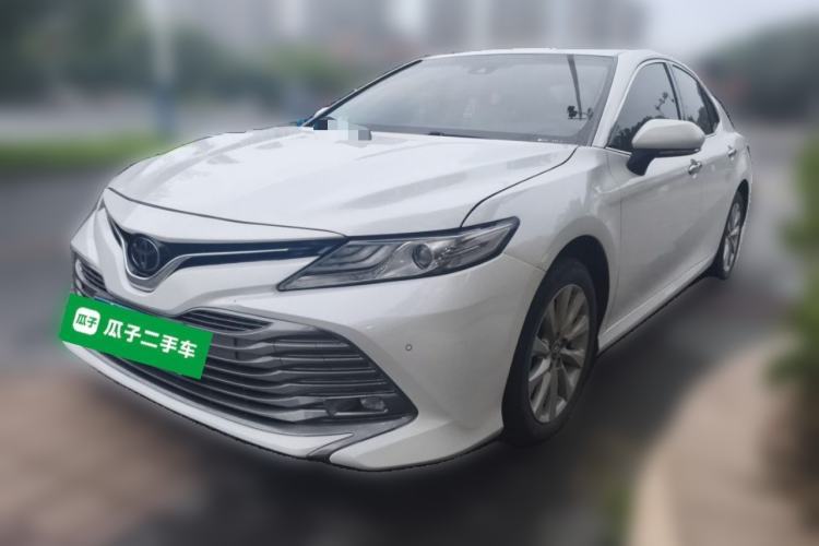 Used Toyota Camry 2019 Revised Version 2.0G Luxury Edition Guazi used car, China used car export, Used car for sale, Used  cars, Cheapest cars for sale