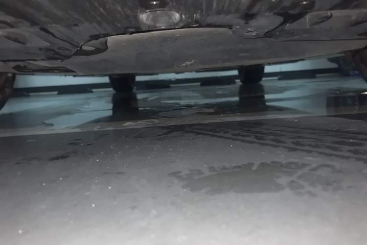 Used Toyota Camry 2019 2.5S FENGSHANG Version China VI Standard Chassis Front