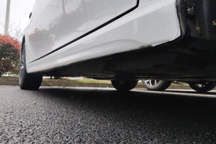 Used Toyota Camry 2019 2.5S FENGSHANG Version China VI Standard Chassis Front Right