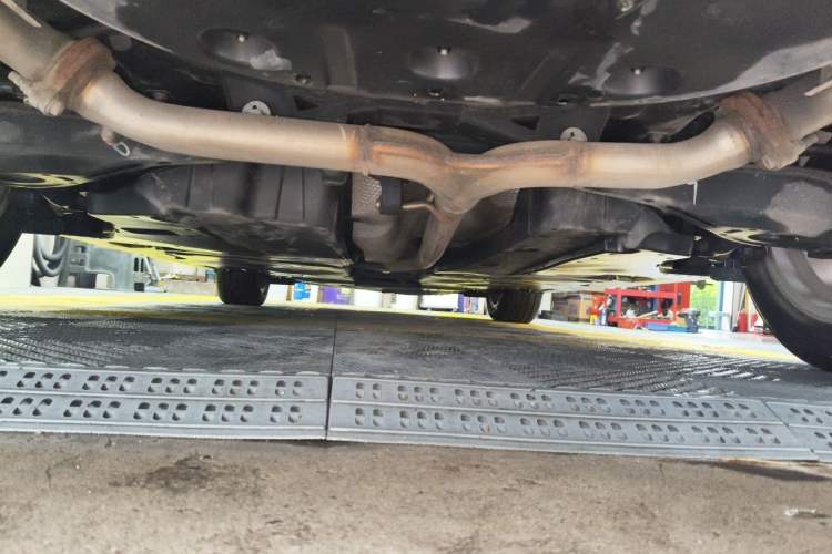 Used Toyota Camry 2019 Revised Version 2.0G Luxury Edition Chassis Rear