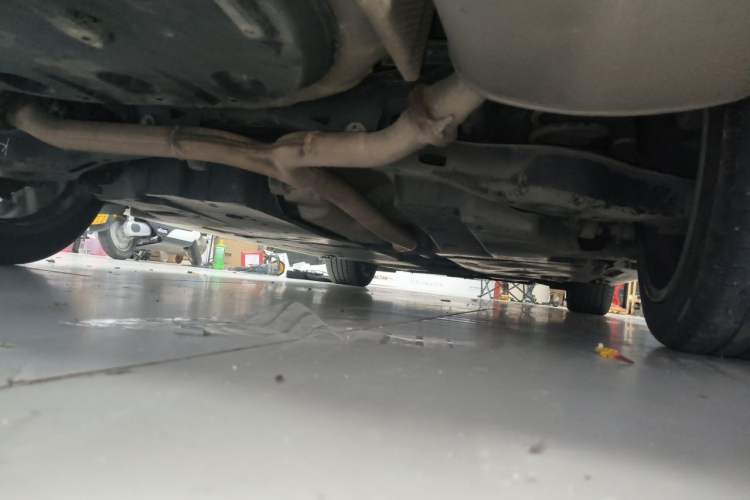 Used Toyota Camry 2019 2.5S FENGSHANG Version China VI Standard Chassis Rear