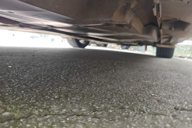 Used Toyota Camry 2019 Revised Version 2.0S Fēngshàng Edition Chassis Rear Right