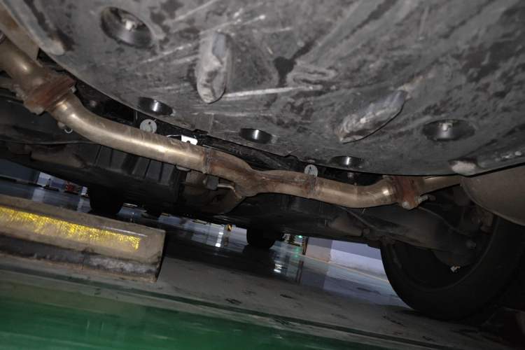 Used Toyota Camry 2019 2.0S FENGSHANG Version China VI Standard Chassis Rear
