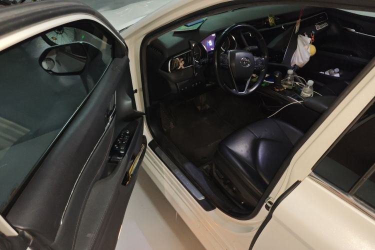 Used Toyota Camry 2019 2.5G Luxury Edition China VI Standard Driver Seat