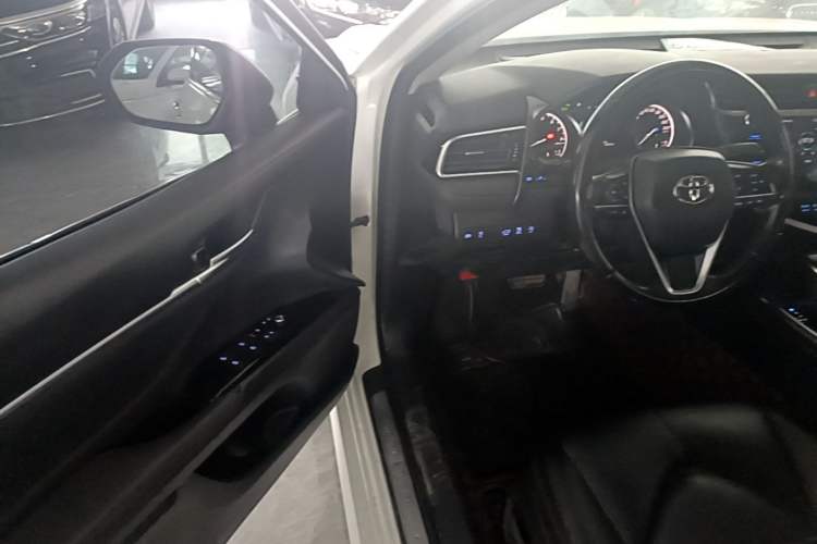 Used Toyota Camry 2019 Revised Version 2.0G Luxury Edition Driver Seat