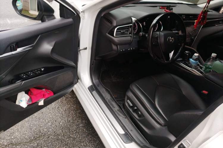 Used Toyota Camry 2019 2.5G Luxury Edition China VI Standard Driver Seat