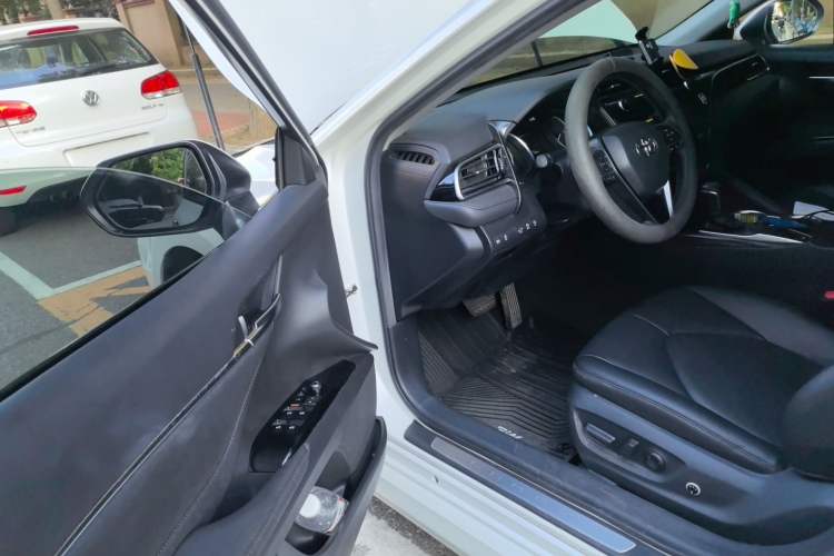Used Toyota Camry 2019 Revised Version 2.0G Luxury Edition Driver Seat