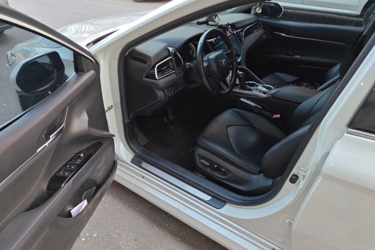 Used Toyota Camry 2019 Revised Version 2.0G Luxury Edition Driver Seat