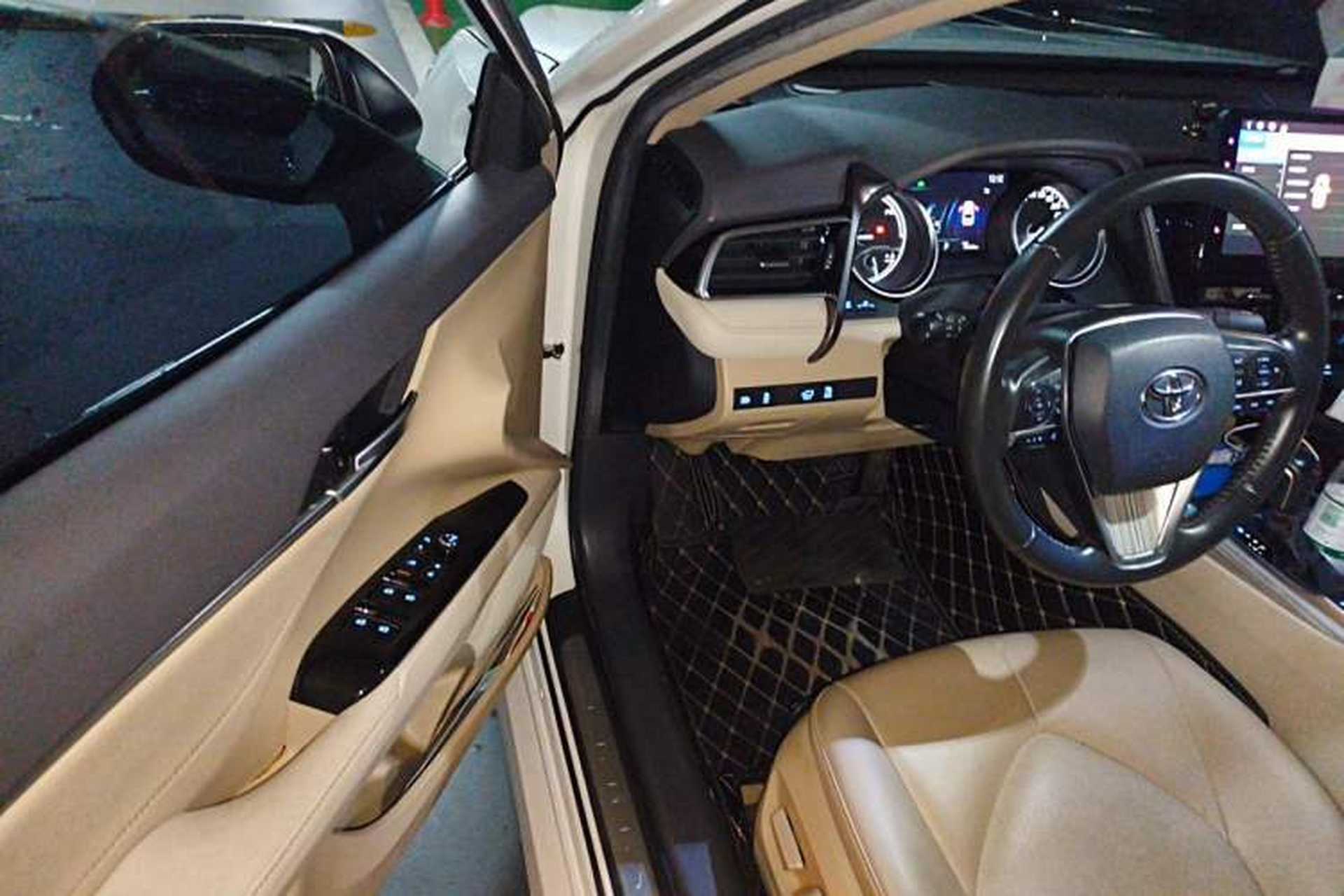 Used Toyota Camry 2019 Revised Version Dual-Engine 2.5 HG Luxury Edition Driver Seat