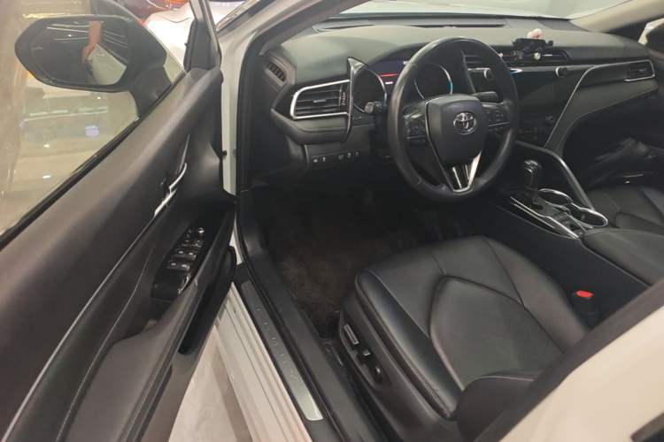Used Toyota Camry 2019 Revised Version 2.5S Fēngshàng Edition Driver Seat