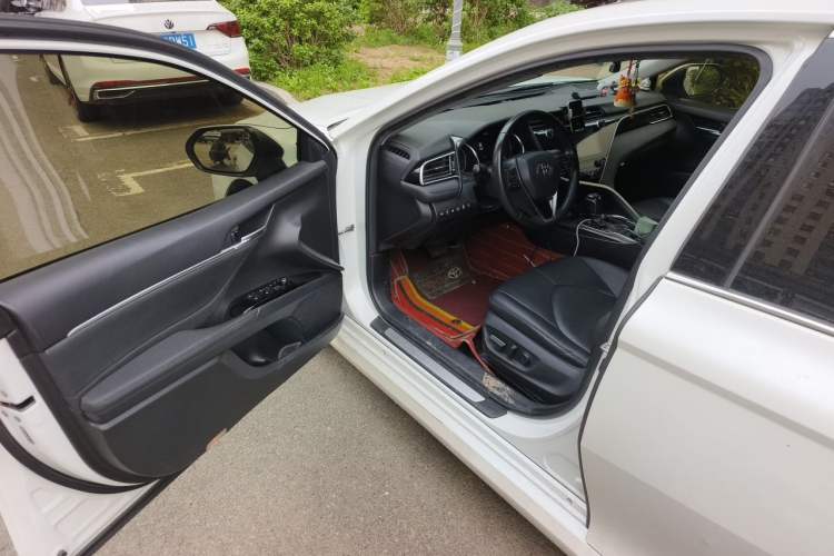 Used Toyota Camry 2019 2.5G Luxury Edition China VI Standard Driver Seat