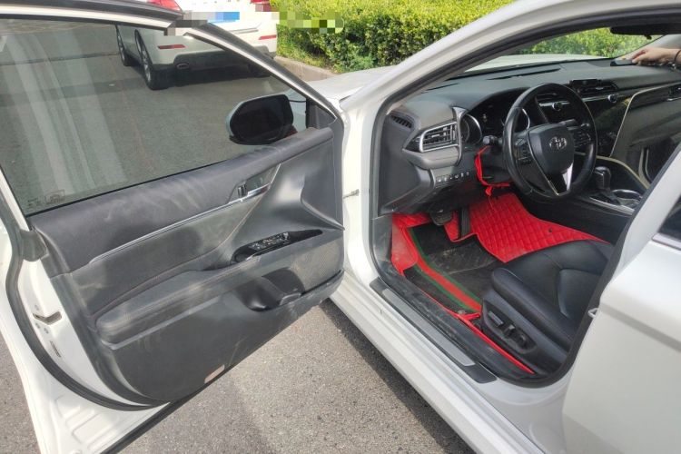 Used Toyota Camry 2019 2.5G Luxury Edition China V Standard Driver Seat