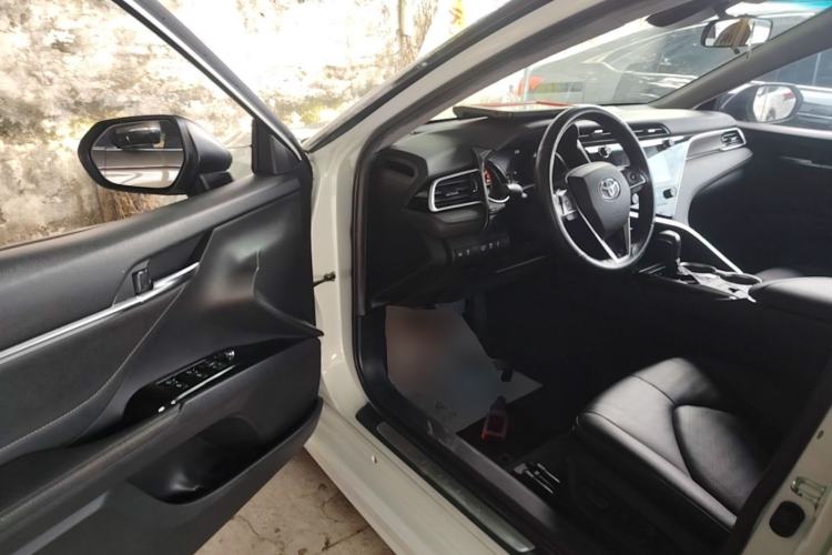 Used Toyota Camry 2019 Revised Version 2.5S Fēngshàng Edition Driver Seat