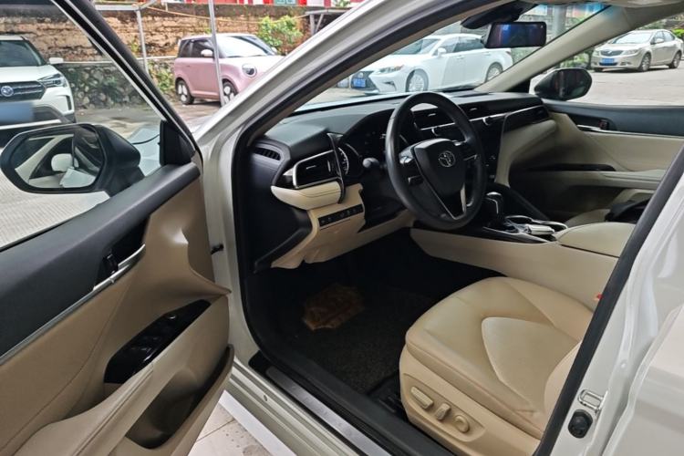 Used Toyota Camry 2019 Revised Version 2.0G Luxury Edition Driver Seat