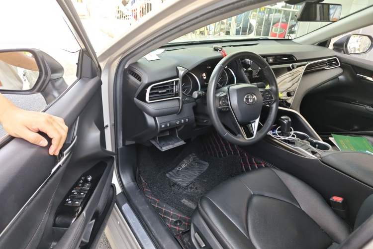 Used Toyota Camry 2019 Revised Version 2.0G Luxury Edition Driver Seat