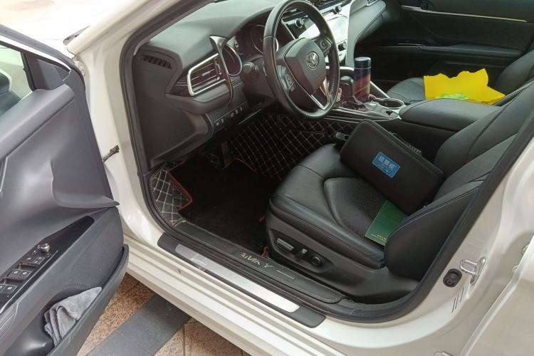 Used Toyota Camry 2019 Revised Version 2.5S Fēngshàng Edition Driver Seat