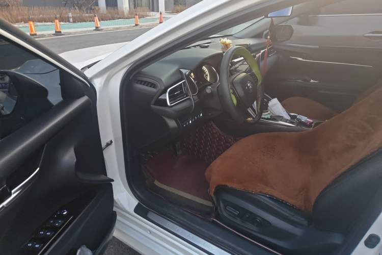 Used Toyota Camry 2019 2.0G Luxury Edition China V Standard Driver Seat