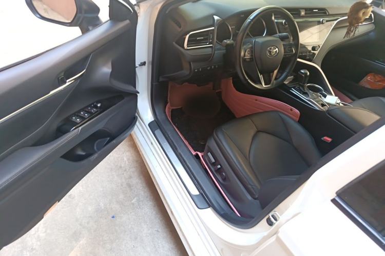 Used Toyota Camry 2019 2.5S FENGSHANG Version China VI Standard Driver Seat