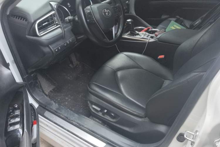 Used Toyota Camry 2019 2.5G Luxury Edition China V Standard Driver Seat