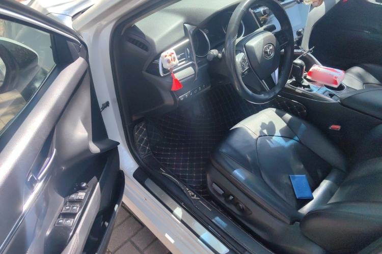 Used Toyota Camry 2019 2.5G Luxury Edition China VI Standard Driver Seat