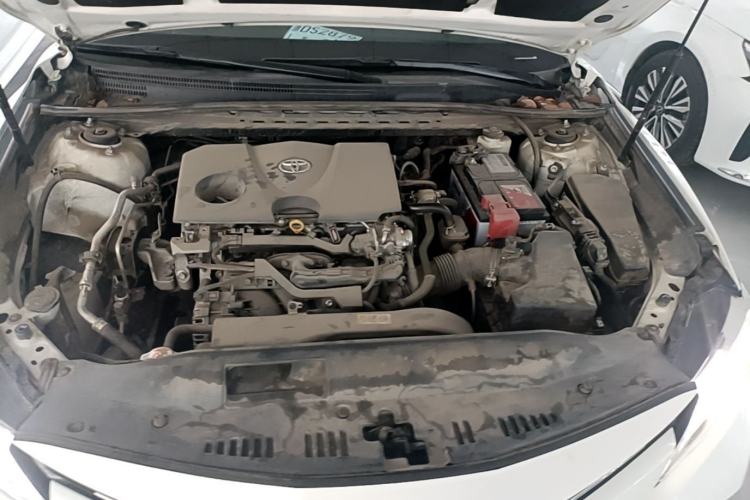 Used Toyota Camry 2019 Revised Version 2.0G Luxury Edition Engine Bay