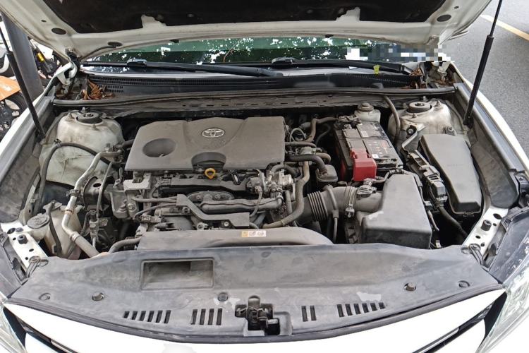 Used Toyota Camry 2019 2.0G Luxury Edition China VI Standard Engine Bay