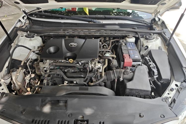Used Toyota Camry 2019 Revised Version 2.0S Fēngshàng Edition Engine Bay