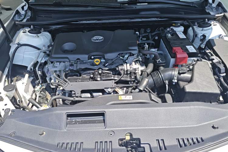 Used Toyota Camry 2019 2.5G Luxury Edition China V Standard Engine Bay