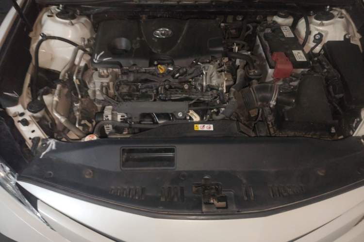 Used Toyota Camry 2019 2.5G Luxury Edition China V Standard Engine Bay