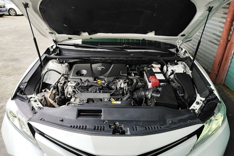 Used Toyota Camry 2019 2.5G Luxury Edition China VI Standard Engine Bay