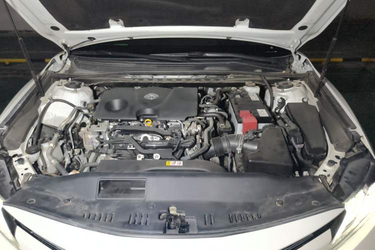 Used Toyota Camry 2019 Revised Version 2.0G Luxury Edition Engine Bay