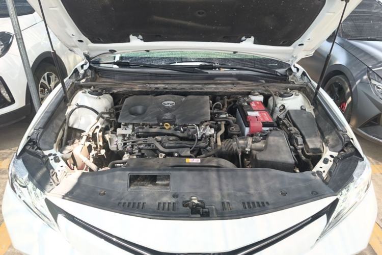 Used Toyota Camry 2019 Revised Version 2.0G Luxury Edition Engine Bay